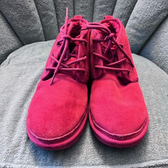 ugg Neumel red chukka boot size M9 - Picture 4 of 7